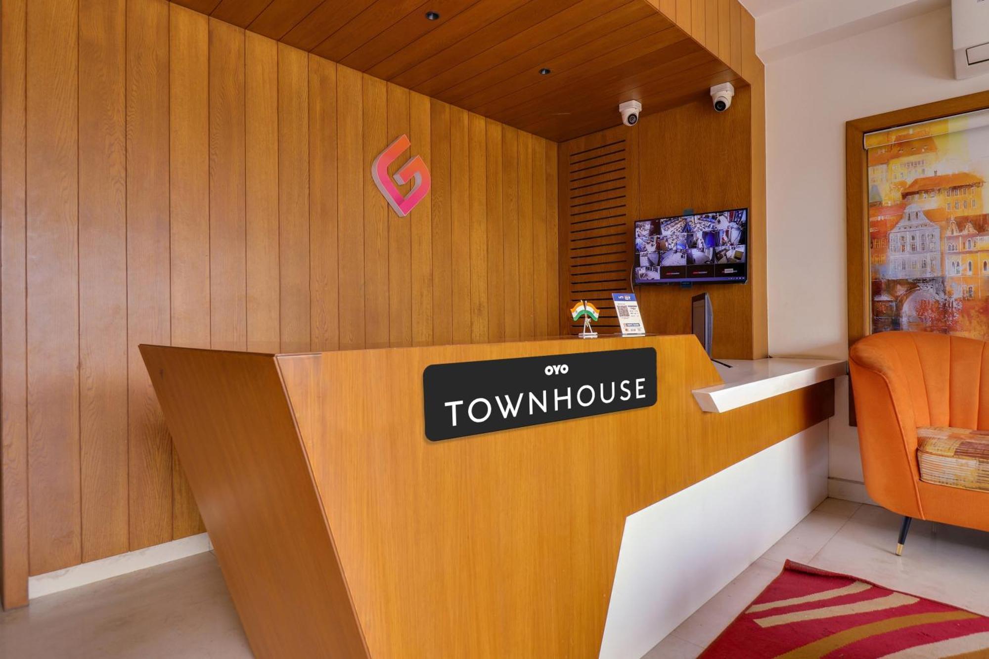 Super Townhouse Rcc Lamps Hotel Visakhapatnam Exterior foto