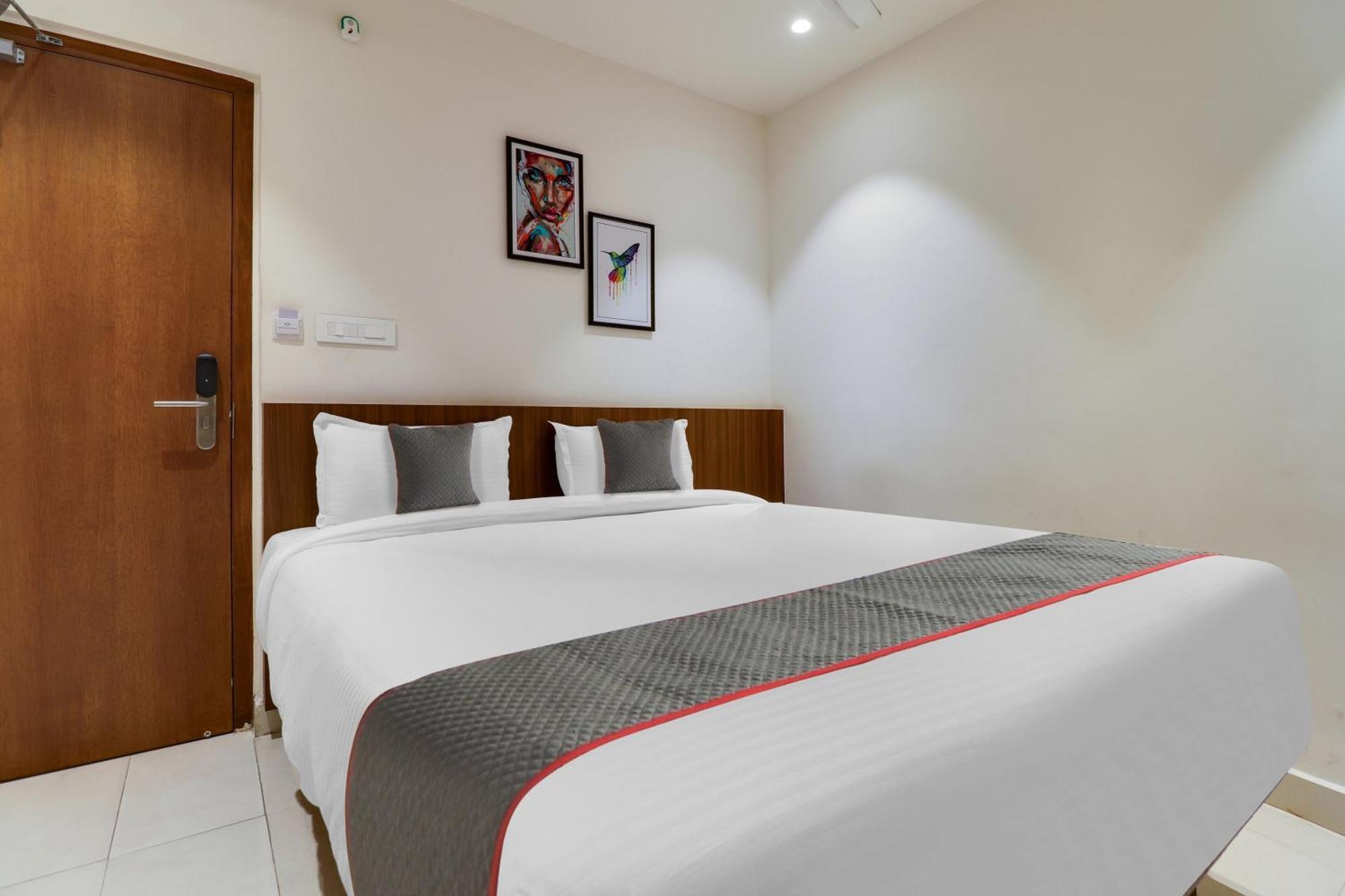 Super Townhouse Rcc Lamps Hotel Visakhapatnam Exterior foto